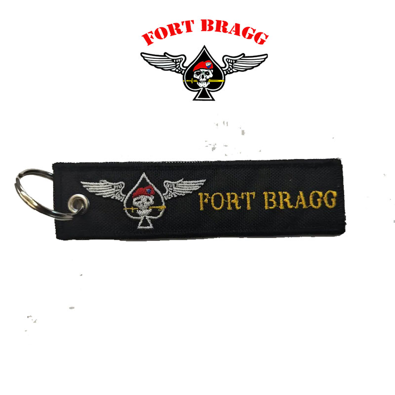 PORTACHIAVI STOFFA RICAMATO FORT BRAGG